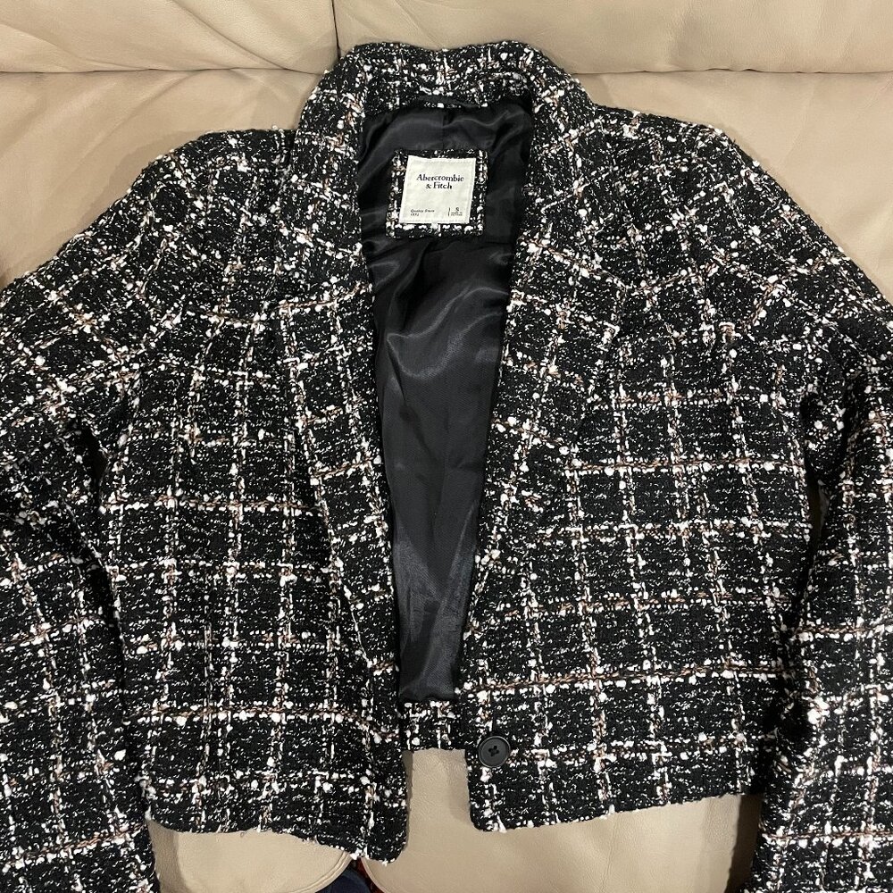 Abercrombie Cropped Blazer